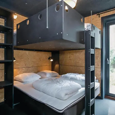 Five Bedroom Holiday In
