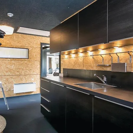 Hébergement de vacances Five Bedroom Holiday In Hadsund